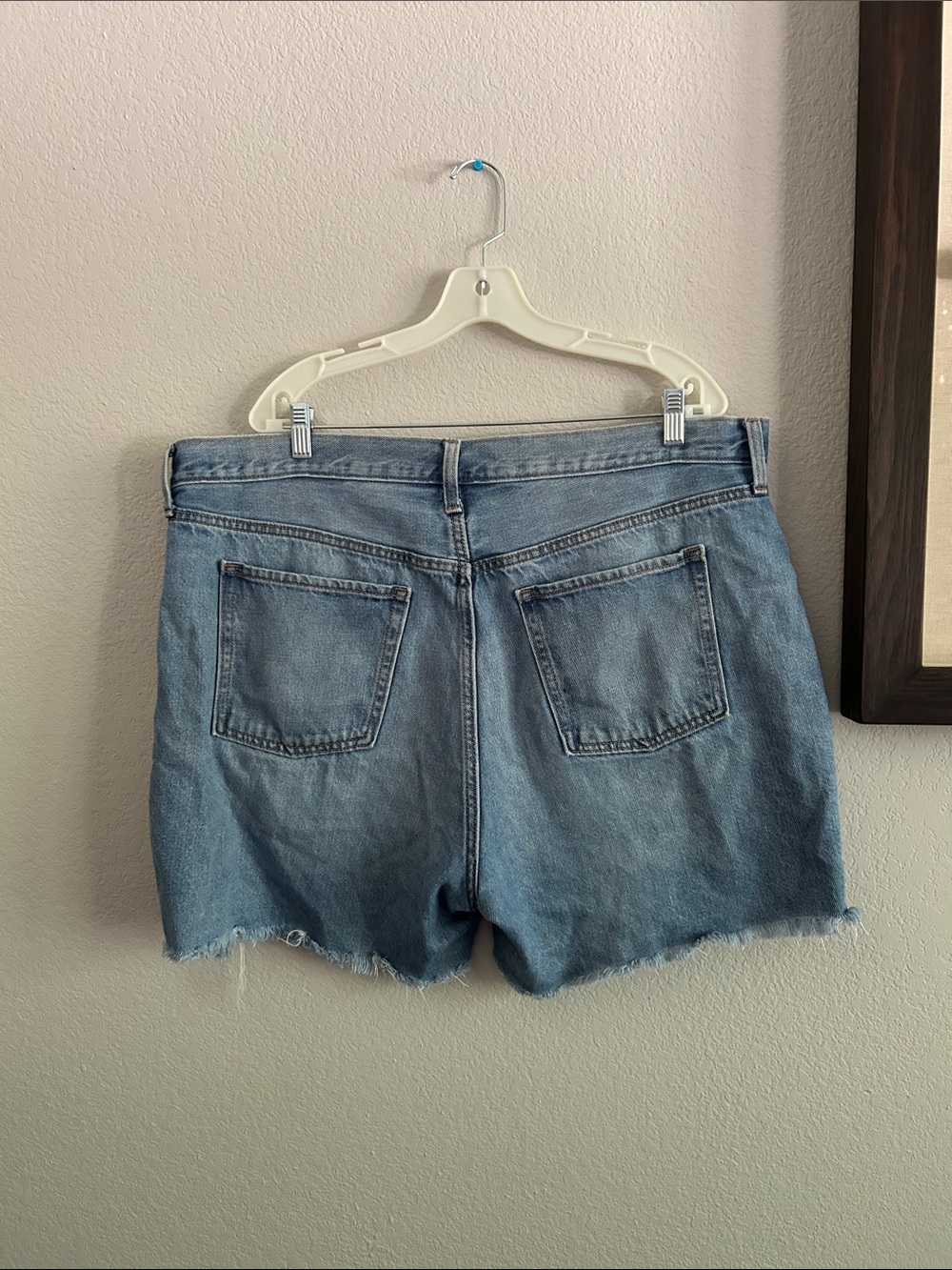 Old navy Distressed High-Rise Denim Shorts - Light Blue sz18 - Picture 6 of 10